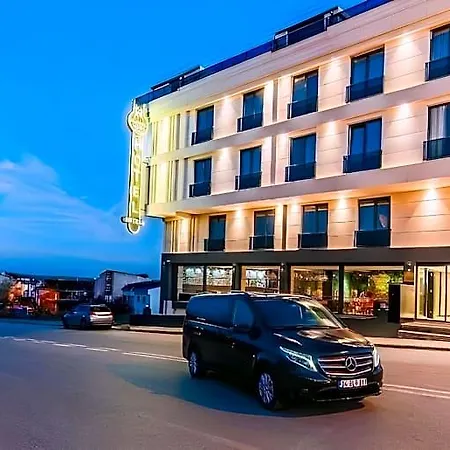Hotel Heaven Premium Airport 3*